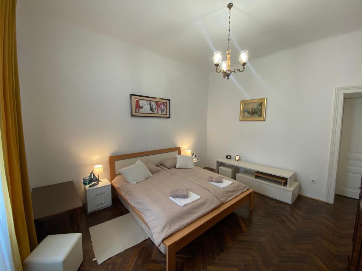 Apartman Andela Pula Centar Екстер'єр фото