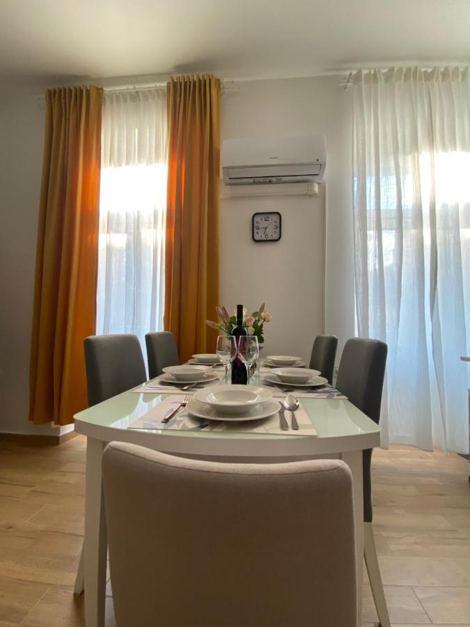 Apartman Andela Pula Centar Екстер'єр фото